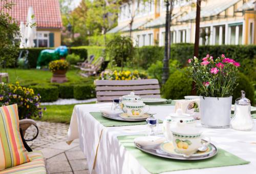 Garten Terrasse im Hotel Seitner Hof in Pullach im Isartal